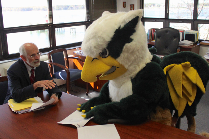 Wells meets with the W&M mascot during filming for One Tribe Day. (Photo courtesy of VIMS)
